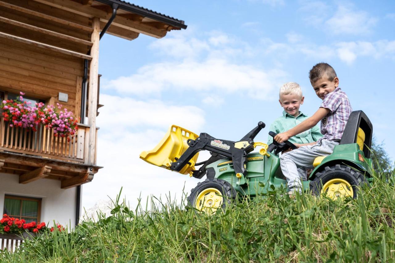 Unterkantiolerhof Funes  Eksteriør billede